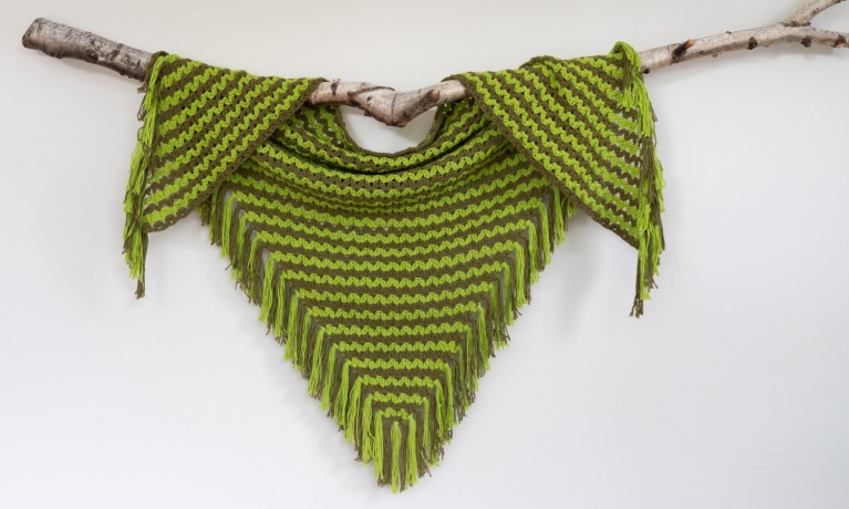 Durable Patroon Cluster V- Stitch Shawl